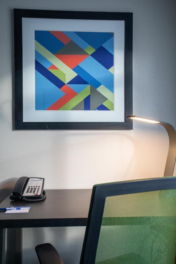 Holiday Inn Express Prescott By Ihg Esterno foto